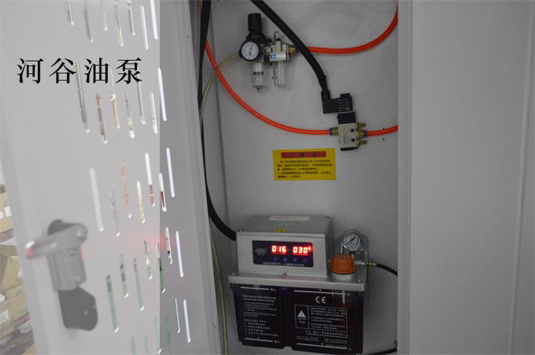 河谷潤滑泵細節(jié)